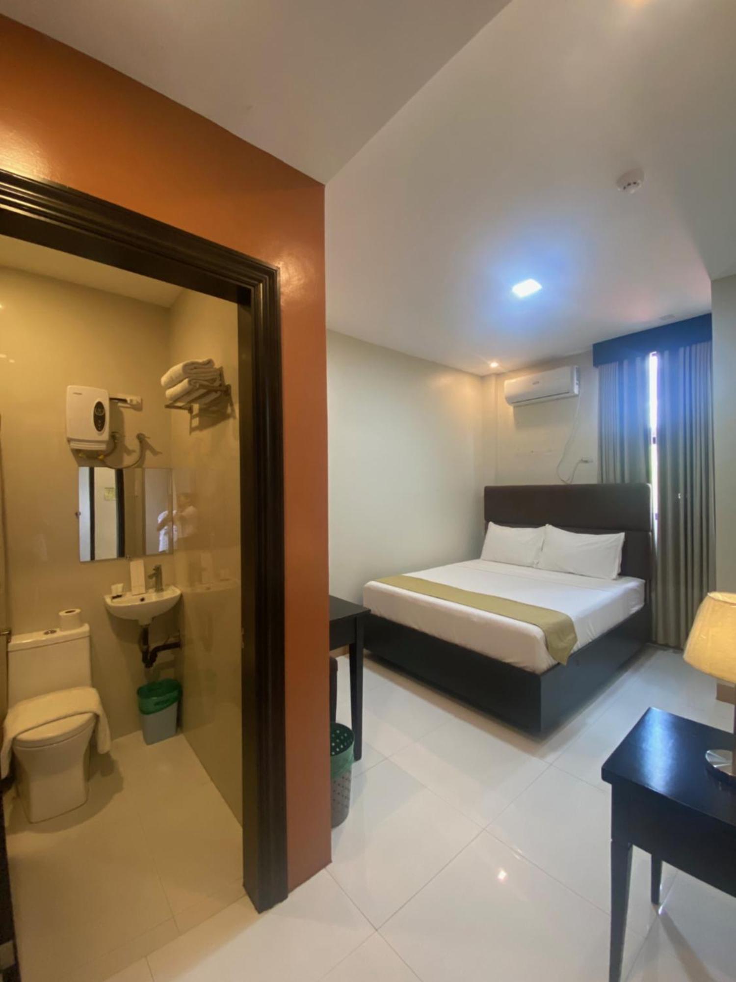 Hotel Eight Breeze Baclayon Exterior foto